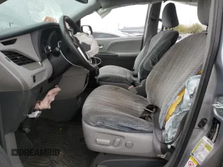 2018 Toyota Sienna LE Auto Access Seat with VIN 5TDKZ3DC6JS944274, listed as a Copart auction lot 51341315 with 49,036 mi miles and Salvage Title. Bid and sale history available at DreamBid. Image 7.