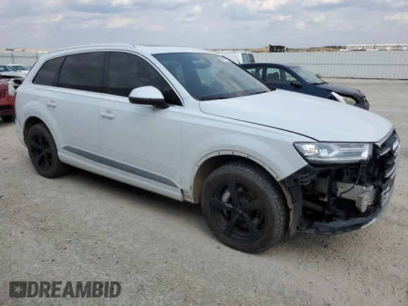 2017 Audi Q7 Premium with VIN WA1AAAF79HD020189, listed as a Copart auction lot 59193975 with 186,533 mi miles and Salvage title. Bid and sale history available at DreamBid. Image 4.