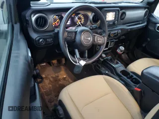 2021 Jeep Wrangler Sport with VIN 1C4GJXAGXMW701082, listed as a Copart auction lot 80138224 with 31,102 mi miles and Salvage Title. Bid and sale history available at DreamBid. Image 8.