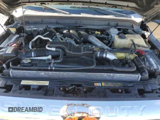 2015 Ford F-350 Platinum z VIN 1FT8W3BT2FEA21650, wystawiony jako Copart lot #54044925 z przebiegiem 270 987 mil mil oraz Szkoda całkowita • Salvage title. Historia ofert i sprzedaży dostępna na DreamBid. Obrazek 11.