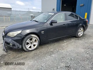 2010 BMW 5 Series 528i xDrive z VIN WBANV1C50AC156525, wystawiony jako Copart lot #57576865 z przebiegiem 224 439 mil mil oraz Czysty tytuł • Clean title. Historia ofert i sprzedaży dostępna na DreamBid. Obrazek 1.
