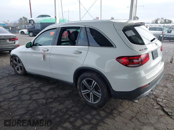 2020 Mercedes-Benz GLC 300 z VIN W1N0G8DB6LF803198, wystawiony jako IAAI lot #41170361 z przebiegiem 56 556 mil mil oraz . Historia ofert i sprzedaży dostępna na DreamBid. Obrazek 3.