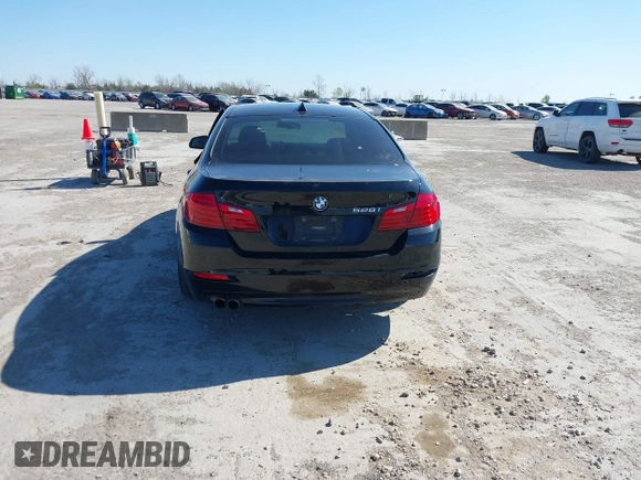 2016 BMW 5 Series 528i z VIN WBA5A5C53GG350065, wystawiony jako IAAI lot #41845613 z przebiegiem 166 324 mil mil oraz . Historia ofert i sprzedaży dostępna na DreamBid. Obrazek 16.