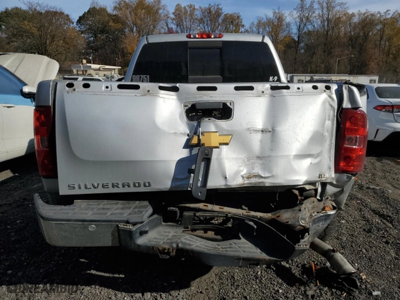 2012 Chevrolet Silverado 1500 LTZ with VIN 3GCPKTE25CG263704, listed as a Copart auction lot 77997754 with 114,207 mi miles and Salvage Title. Bid and sale history available at carsss.com. Image 6.