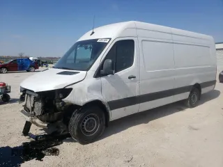 2021 Mercedes-Benz Sprinter with VIN W1Y4EDHY1MT059255, listed as a Copart auction lot 44941404 with 350,725 mi miles and Salvage Title. Bid and sale history available at DreamBid. Image 1.