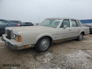 1989 Lincoln Town Car with VIN 1LNBM81F5KY790569, listed as a Copart auction lot 86815844 with 28,022 mi miles and Clean Title. Bid and sale history available at carsss.com. Image 1.
