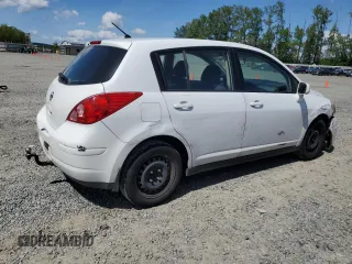 2007 Nissan Versa SL z VIN 3N1BC13E07L387968, wystawiony jako Copart lot #56212805 z przebiegiem 223 651 mil mil oraz Szkoda całkowita • Salvage title. Historia ofert i sprzedaży dostępna na DreamBid. Obrazek 3.