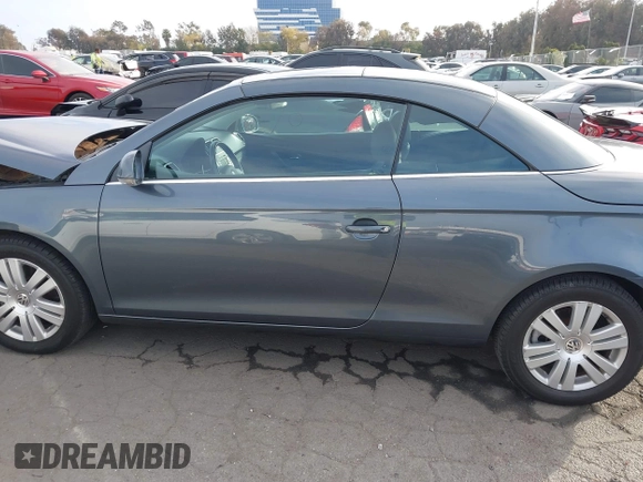 2008 Volkswagen Eos Turbo с VIN WVWBA71F28V015647, выставлен на аукционе IAAI как лот 41473226 с пробегом 149 394 миль миль и . История ставок и продаж доступна на DreamBid. Изображение 14.