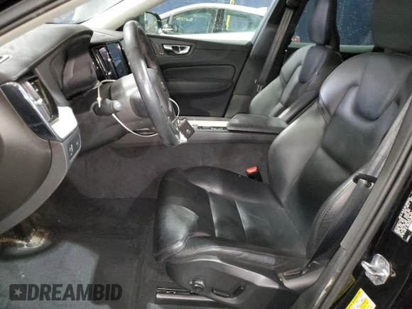 2020 Volvo XC60 Inscription with VIN YV4102RL1L1474466, listed as a Copart auction lot 43901535 with 53,153 mi miles and Non repairable. Bid and sale history available at DreamBid. Image 7.