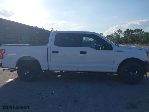 2018 Ford F-150 XL with VIN 1FTEW1CB6JKD95394, listed as a IAAI auction lot 41547286 with 43,037 mi miles. Bid and sale history available at carsss.com. Image 13.
