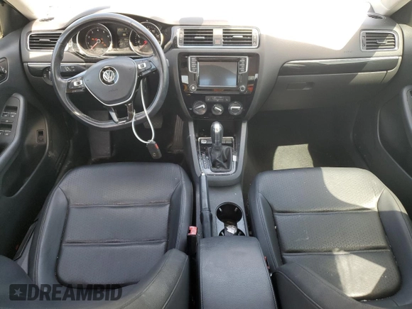 2016 Volkswagen Jetta SEL with VIN 3VWL07AJ9GM221419, listed as a Copart auction lot 52764145 with 235,301 mi miles and Clean title. Bid and sale history available at DreamBid. Image 8.