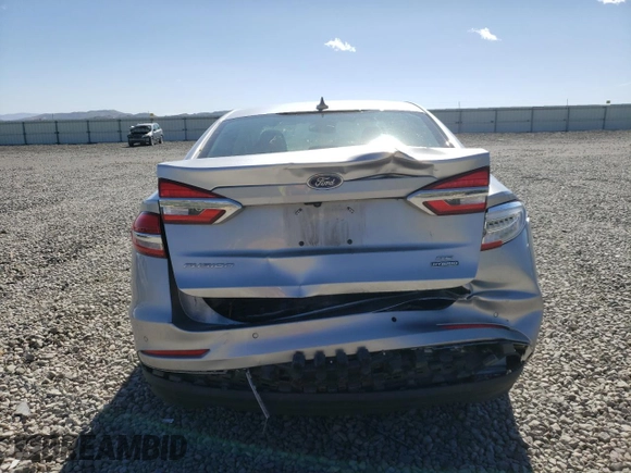 2020 Ford Fusion SE z VIN 3FA6P0LU3LR267311, wystawiony jako Copart lot #56350115 z przebiegiem 53 359 mil mil oraz Szkoda całkowita • Salvage title. Historia ofert i sprzedaży dostępna na DreamBid. Obrazek 6.