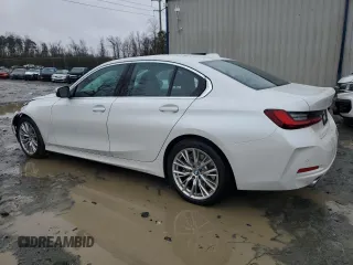 2024 BMW 3 Series 330i z VIN 3MW69FF04R8E77783, wystawiony jako Copart lot #44242645 z przebiegiem 11 475 mil mil oraz Czysty tytuł • Clean title. Historia ofert i sprzedaży dostępna na DreamBid. Obrazek 2.