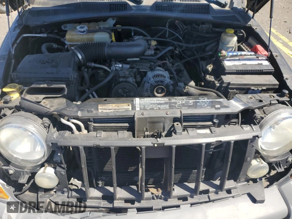 2005 Jeep Liberty Sport with VIN 1J4GL48KX5W602969, listed as a Copart auction lot 53371155 with 134,441 mi miles and Salvage Title. Bid and sale history available at DreamBid. Image 12.