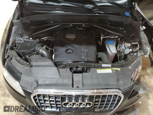 2015 Audi Q5 Premium Plus z VIN WA1LFAFP2FA137251, wystawiony jako Copart lot #81792414 z przebiegiem 82 856 mil mil oraz Szkody całkowita. Historia ofert i sprzedaży dostępna na DreamBid. Obrazek 13.