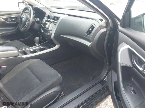 2015 Nissan Altima 2.5 SL with VIN 1N4AL3AP0FC256189, listed as a IAAI auction lot 41787777 with 90,408 mi miles. Bid and sale history available at carsss.com. Image 5.