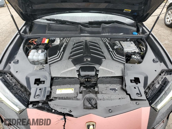 2022 Lamborghini Urus z VIN ZPBUA1ZL8NLA17628, wystawiony jako Copart lot #55745125 z przebiegiem 31 007 mil mil oraz Szkoda całkowita • Salvage title. Historia ofert i sprzedaży dostępna na DreamBid. Obrazek 12.