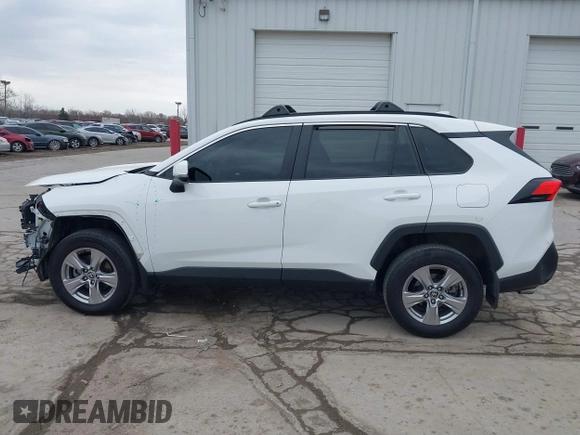 2023 Toyota RAV4 XLE with VIN 2T3P1RFV5PW350751, listed as a IAAI auction lot 41701062 with 32,607 mi miles. Bid and sale history available at carsss.com. Image 15.