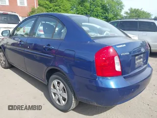 2010 Hyundai Accent GLS z VIN KMHCN4AC1AU469991, wystawiony jako IAAI lot #42374708 z przebiegiem 174 014 mil mil oraz . Historia ofert i sprzedaży dostępna na DreamBid. Obrazek 3.