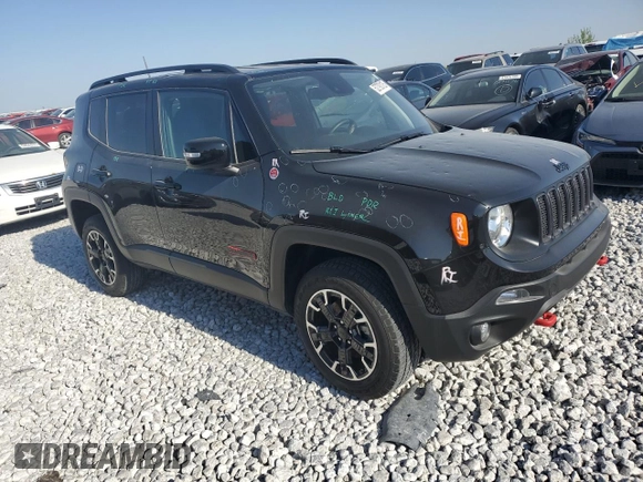 2023 Jeep Renegade Trailhawk with VIN ZACNJDC1XPPP37125, listed as a Copart auction lot 52793125 with 15,662 mi miles and Salvage title. Bid and sale history available at DreamBid. Image 4.