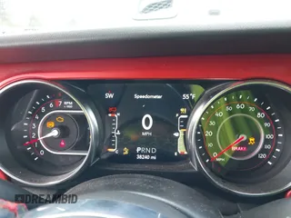 2021 Jeep Wrangler Unlimited Rubicon with VIN 1C4HJXFG9MW531858, listed as a IAAI auction lot 42001095 with 38,240 mi miles and . Bid and sale history available at DreamBid. Image 7.