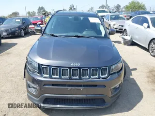 2019 Jeep Compass Latitude with VIN 3C4NJDBB8KT729491, listed as a IAAI auction lot 42489691 with 73,022 mi miles and . Bid and sale history available at DreamBid. Image 13.
