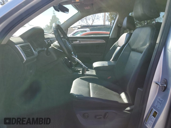 2018 Volkswagen Atlas SE with VIN 1V2DR2CA8JC546213, listed as a Copart auction lot 50078235 with 85,815 mi miles and Salvage title. Bid and sale history available at DreamBid. Image 7.
