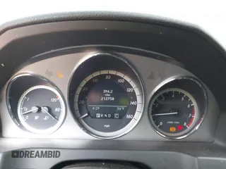 2009 Mercedes-Benz C-Class 3.0L Sport with VIN WDDGF81X19F272239, listed as a IAAI auction lot 42033334 with 212,758 mi miles. Bid and sale history available at carsss.com. Image 7.