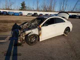 2018 Mercedes-Benz CLA 250 z VIN WDDSJ4GB6JN596858, wystawiony jako Copart lot #49793815 z przebiegiem Nie podano mil oraz Szkody całkowita. Historia ofert i sprzedaży dostępna na DreamBid. Obrazek 1.