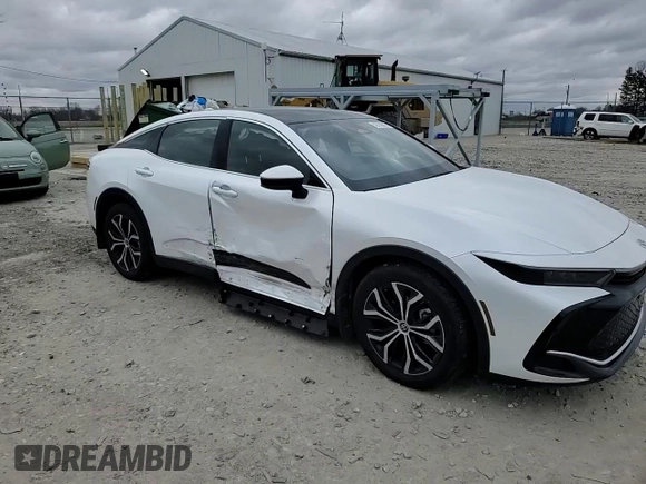 2024 Toyota Crown XLE с VIN JTDAAAAF7R3019666, выставлен на аукционе Copart как лот 52778215 с пробегом 1 096 миль миль и Списание • Salvage title. История ставок и продаж доступна на DreamBid. Изображение 11.