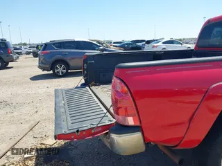 2007 Toyota Tacoma PreRunner with VIN 5TETU62N57Z327954, listed as a IAAI auction lot 41974940 with 290,965 mi miles. Bid and sale history available at carsss.com. Image 18.