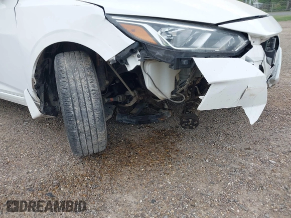 2021 Nissan Sentra SV with VIN 3N1AB8CVXMY265401, listed as a IAAI auction lot 41973734 with 58,040 mi miles and . Bid and sale history available at DreamBid. Image 6.