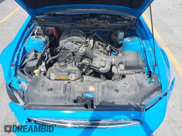 2013 Ford Mustang V6 with VIN 1ZVBP8AM9D5257832, listed as a IAAI auction lot 42504860 with 87,337 mi miles and . Bid and sale history available at DreamBid. Image 10.