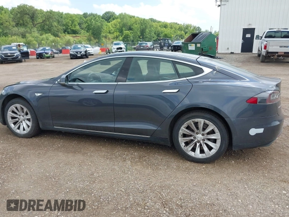 2016 Tesla Model S 90D with VIN 5YJSA1E25GF129482, listed as a IAAI auction lot 42588913 with 101,790 mi miles and . Bid and sale history available at DreamBid. Image 14.