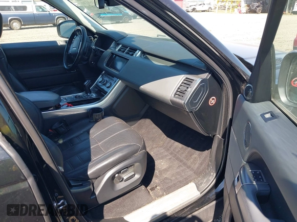 2015 Land Rover Range Rover Sport Autobiography with VIN SALWV2TFXFA510066, listed as a IAAI auction lot 42640391 with Not provided miles and . Bid and sale history available at DreamBid. Image 5.