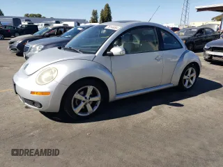 2007 Volkswagen Beetle with VIN 3VWSG31C97M510138, listed as a Copart auction lot 76146364 with 106,164 mi miles and Salvage Title. Bid and sale history available at DreamBid. Image 1.
