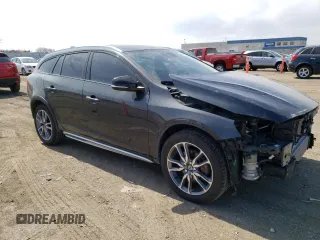 2015 Volvo V60 T5 Platinum z VIN YV4612HM7F1001429, wystawiony jako Copart lot #46016303 z przebiegiem 86 440 mil mil oraz . Historia ofert i sprzedaży dostępna na DreamBid. Obrazek 4.