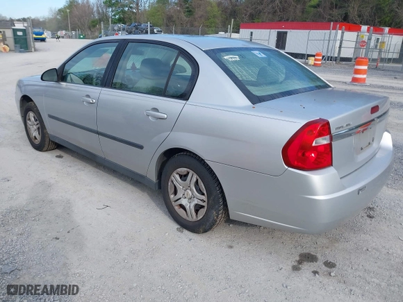 2004 Chevrolet Malibu with VIN 1G1ZS52F54F194133, listed as a IAAI auction lot 42090275 with 183,371 mi miles. Bid and sale history available at carsss.com. Image 3.