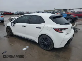 2021 Toyota Corolla Hatchback SE with VIN JTND4MBE4M3133236, listed as a Copart auction lot 81813403 with 19,564 mi miles. Bid and sale history available at carsss.com. Image 2.