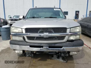 2005 Chevrolet Avalanche LS with VIN 3GNEC12Z35G156137, listed as a Copart auction lot 46142765 with 179,063 mi miles and Non Repairable. Bid and sale history available at carsss.com. Image 5.