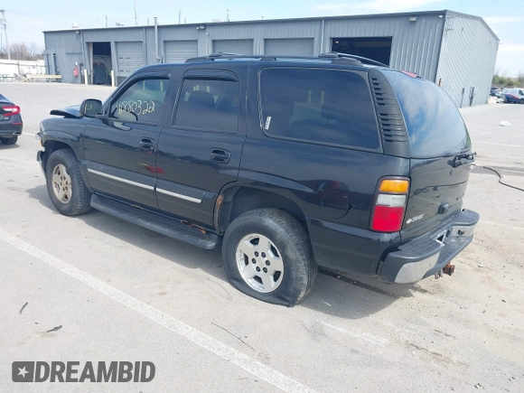 2005 Chevrolet Tahoe Z71 z VIN 1GNEK13T45R111138, wystawiony jako IAAI lot #41880322 z przebiegiem Nie podano mil oraz . Historia ofert i sprzedaży dostępna na DreamBid. Obrazek 3.