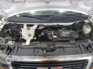 2017 GMC Savana Cargo Van with VIN 1GTW7AFF4H1914667, listed as a Copart auction lot 73007154 with 98,652 mi miles and Salvage Title. Bid and sale history available at carsss.com. Image 12.