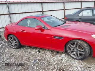 2013 Mercedes-Benz SLK-Class SLK 250 with VIN WDDPK4HAXDF064844, listed as a IAAI auction lot 41238237 with 61,180 mi miles. Bid and sale history available at carsss.com. Image 13.