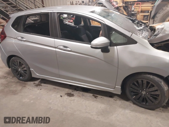 2018 Honda Fit Sport with VIN 3HGGK5G60JM719054, listed as a IAAI auction lot 40612169 with Not Provided miles and . Bid and sale history available at DreamBid. Image 13.