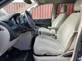 2013 Dodge Grand Caravan SE with VIN 2C4RDGBG8DR571536, listed as a Copart auction lot 52874235 with 225,886 mi miles and Salvage Title. Bid and sale history available at DreamBid. Image 7.