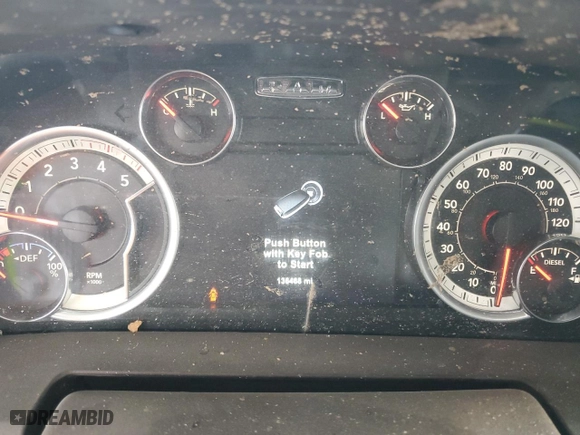 2018 Ram 2500 Laramie with VIN 3C6UR5FL0JG253944, listed as a Copart auction lot 43069475 with 136,468 mi miles and Non Repairable. Bid and sale history available at carsss.com. Image 9.