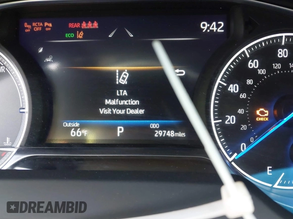 2022 Toyota Venza LE with VIN JTEAAAAH7NJ100573, listed as a IAAI auction lot 41056474 with 29,748 mi miles and . Bid and sale history available at DreamBid. Image 7.