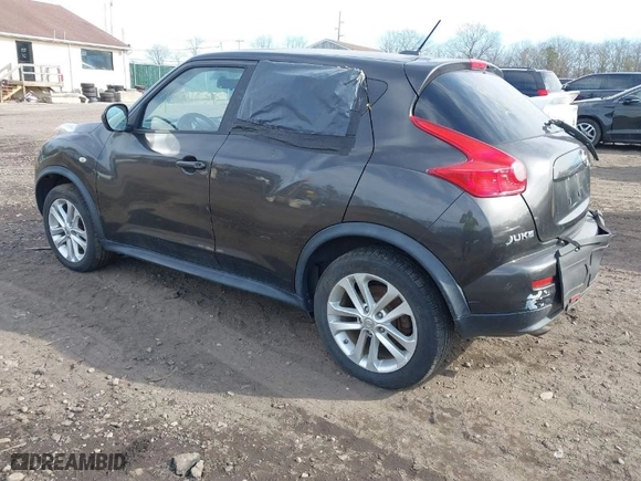 2013 Nissan Juke SL with VIN JN8AF5MV9DT215374, listed as a IAAI auction lot 41636963 with 999,999 mi miles. Bid and sale history available at carsss.com. Image 3.