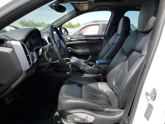 2013 Porsche Cayenne with VIN WP1AA2A2XDLA04038, listed as a Copart auction lot 52906175 with 162,411 mi miles and Salvage title. Bid and sale history available at DreamBid. Image 7.
