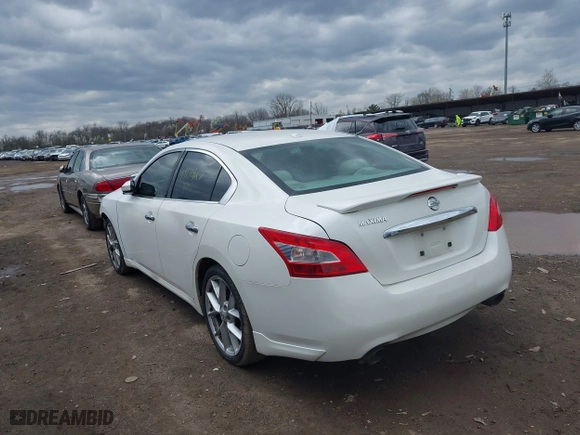 2009 Nissan Maxima 3.5 S with VIN 1N4AA51E79C850329, listed as a IAAI auction lot 41917987 with 191,623 mi miles. Bid and sale history available at carsss.com. Image 3.